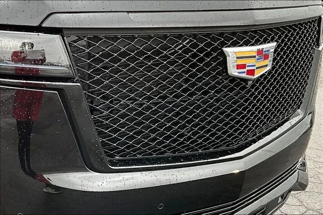 Used 2021 Black Raven Cadillac Sport Platinum image 34