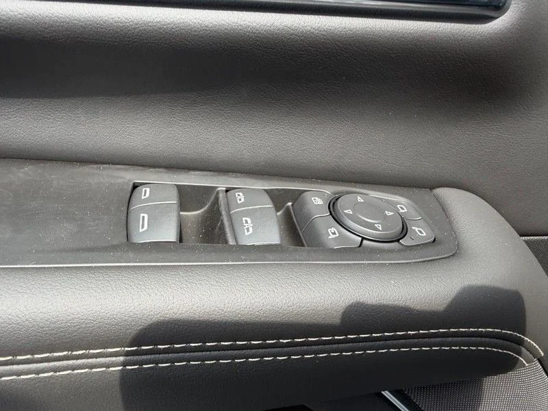 New 2026 Silver GMC Elevation image 18