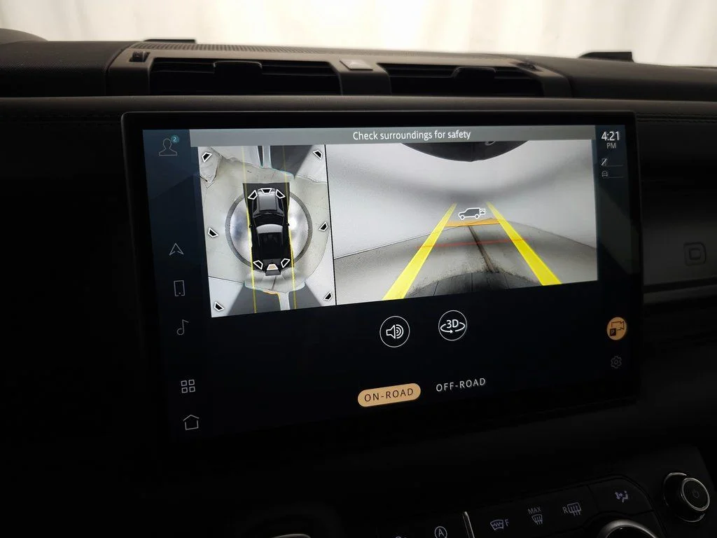2025 Land Rover Defender V8 - Photo 35