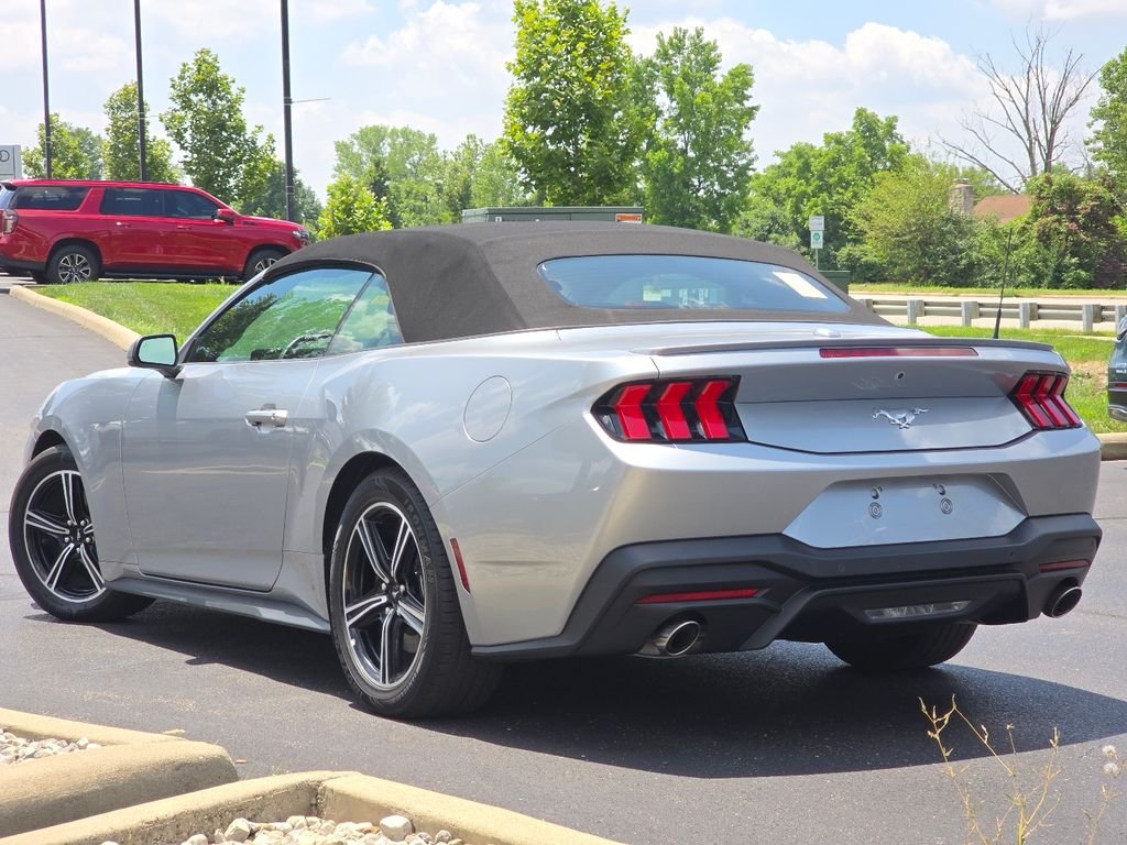 Used 2025 Silver Ford EcoBoost Premium image 27