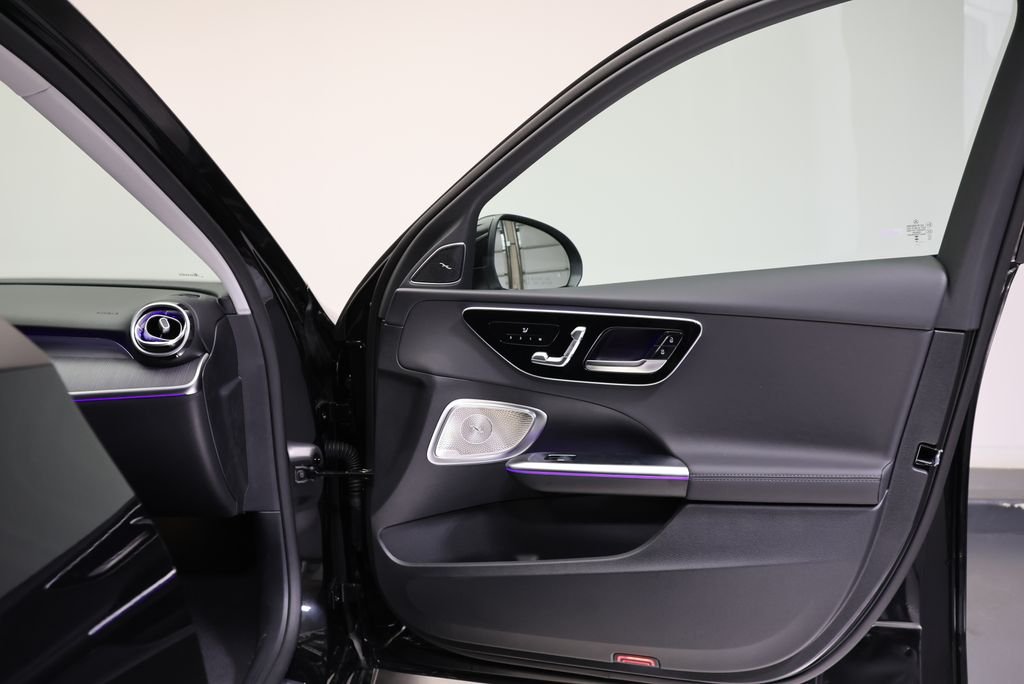 Used 2026 Obsidian Black Metallic Mercedes-Benz C 300 image 44