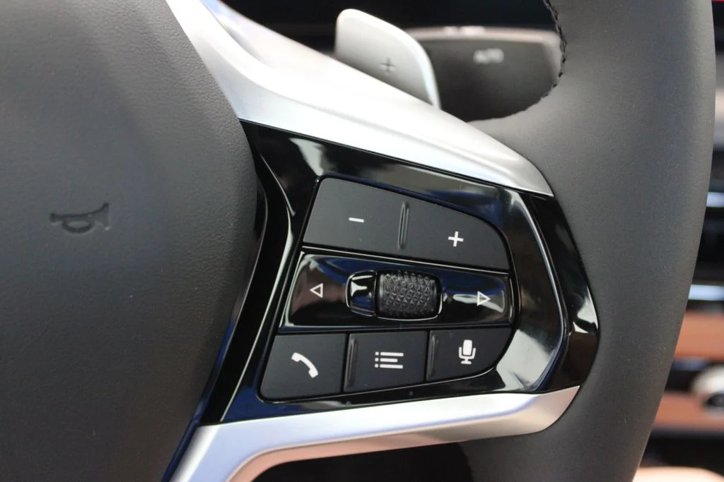 New 2026 Skyscraper Grey Metallic BMW 330i xDrive image 20