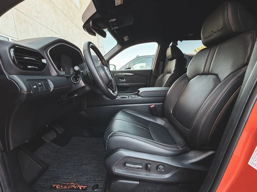 New 2026 Sunset Orange Honda TrailSport Elite image 17