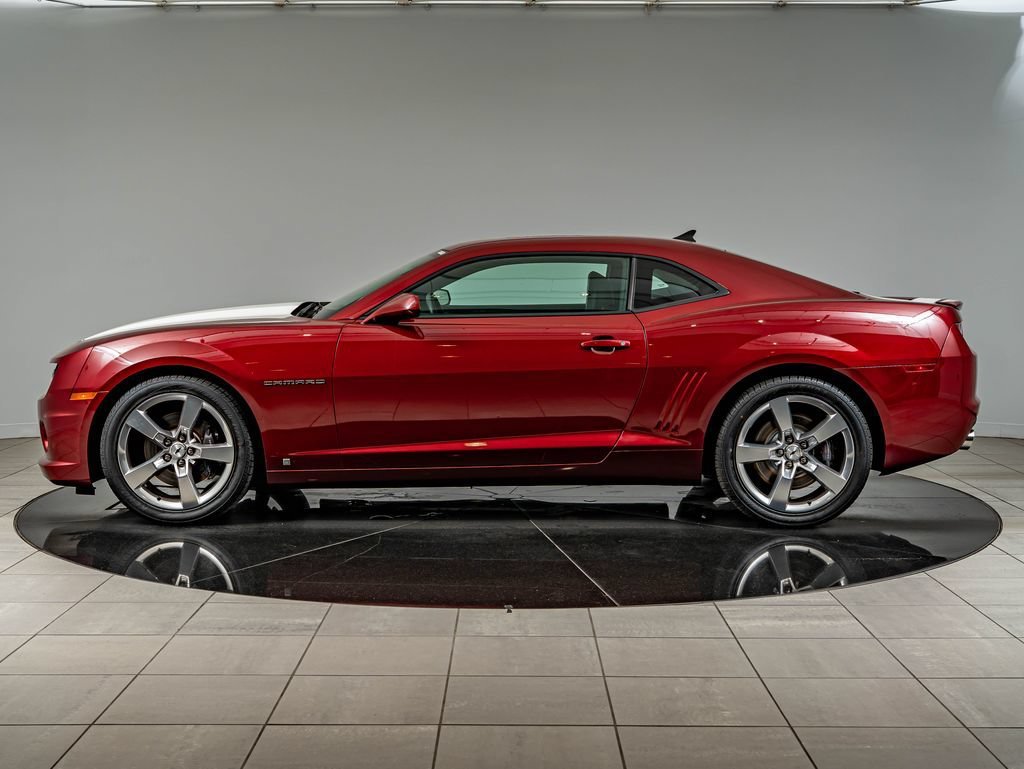 Used 2010 Red Jewel Tintcoat Chevrolet SS image 8