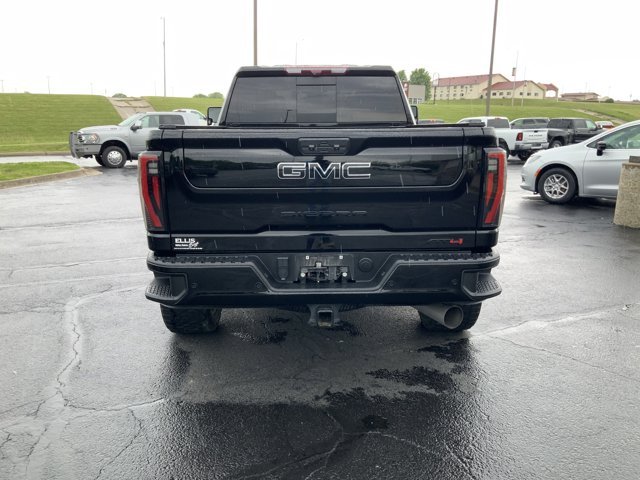 Used 2024 Onyx Black GMC AT4 image 7