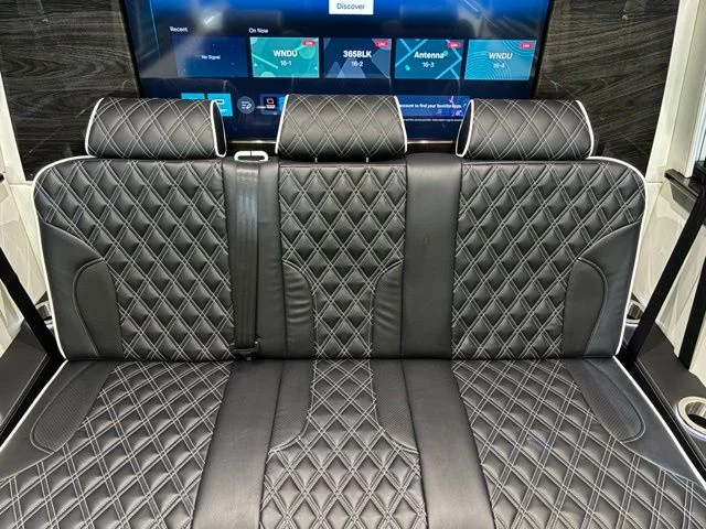 Used 2026 White Mercedes-Benz Midwest Automotive image 37
