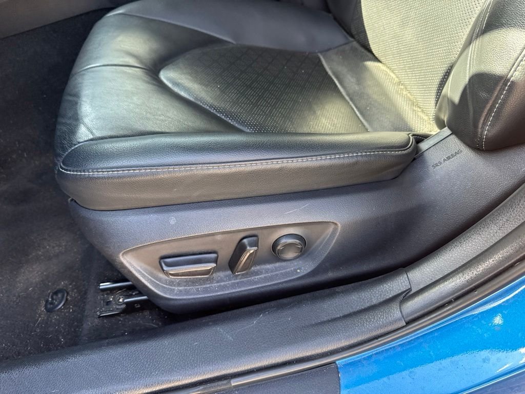 Used 2019 Blue Toyota SE image 10