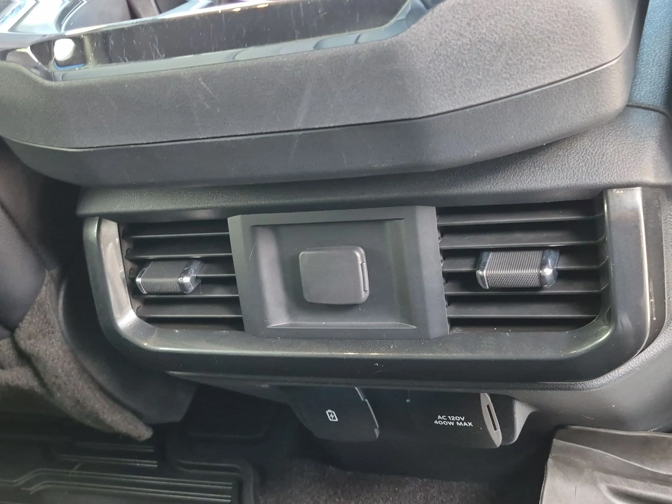 Used 2021 Blue Metallic Ford LARIAT image 28