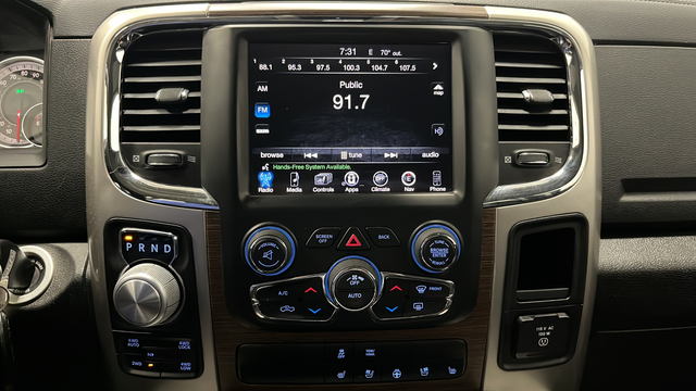 Used 2017 Granite Crystal Metallic Clearcoat Ram Laramie image 27
