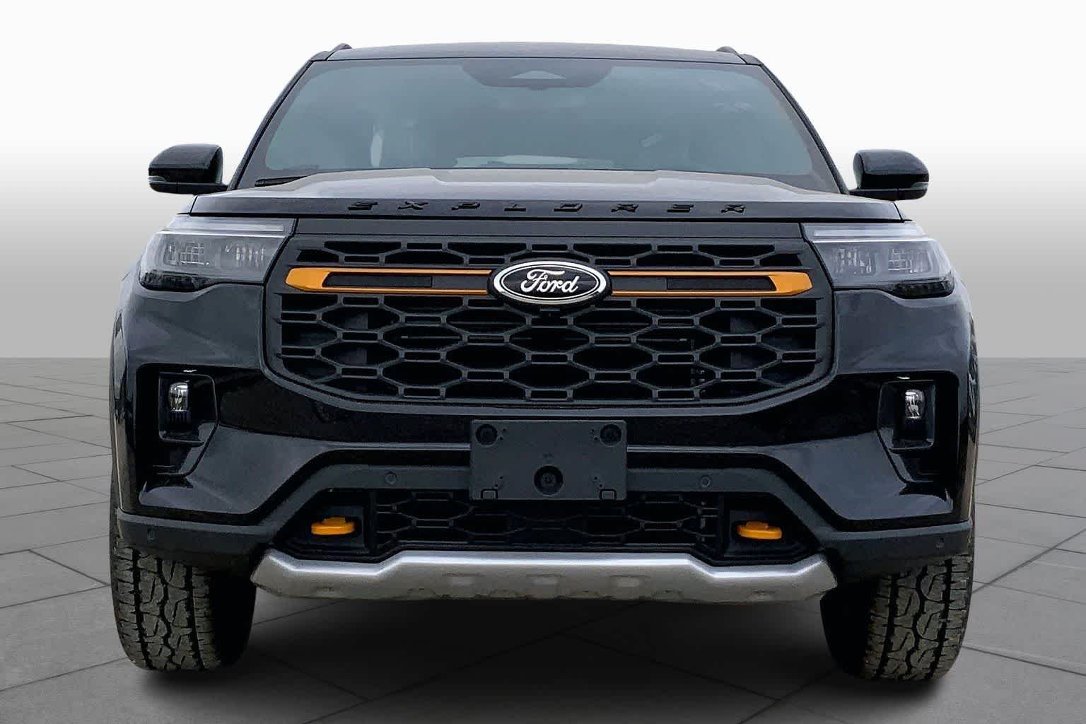 New 2026 Agate Black Metallic Ford Tremor® image 3