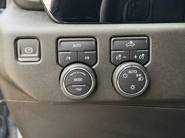 2023 Chevrolet Silverado 1500 LT - Photo 20