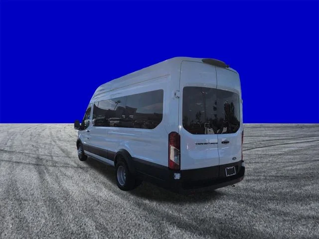 New 2026 Oxford White Ford Passenger Van XL image 6