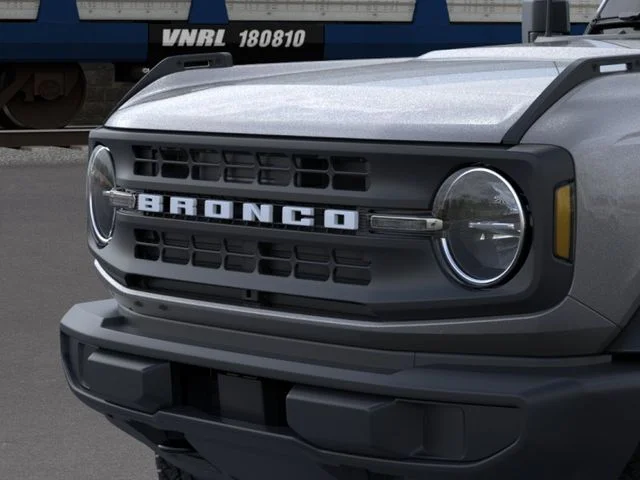 New 2026 Carbonized Gray Metallic Ford Big Bend image 19