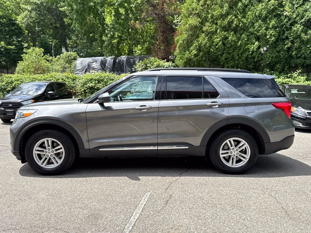 Used 2023 Gray Ford XLT image 6