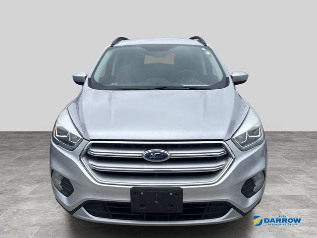 Used 2017 Ford Escape SE with VIN 1FMCU9GD6HUA76921 for sale in Milwaukee, WI