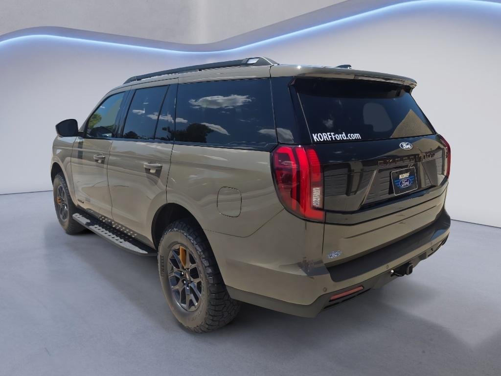 New 2027 Marsh Gray Ford Tremor® image 7