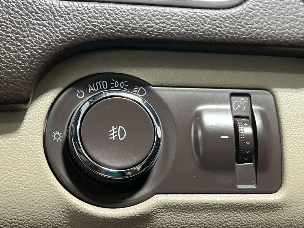 Used 2017 CRIMSON RED TINTCOAT Buick Sport Touring image 25