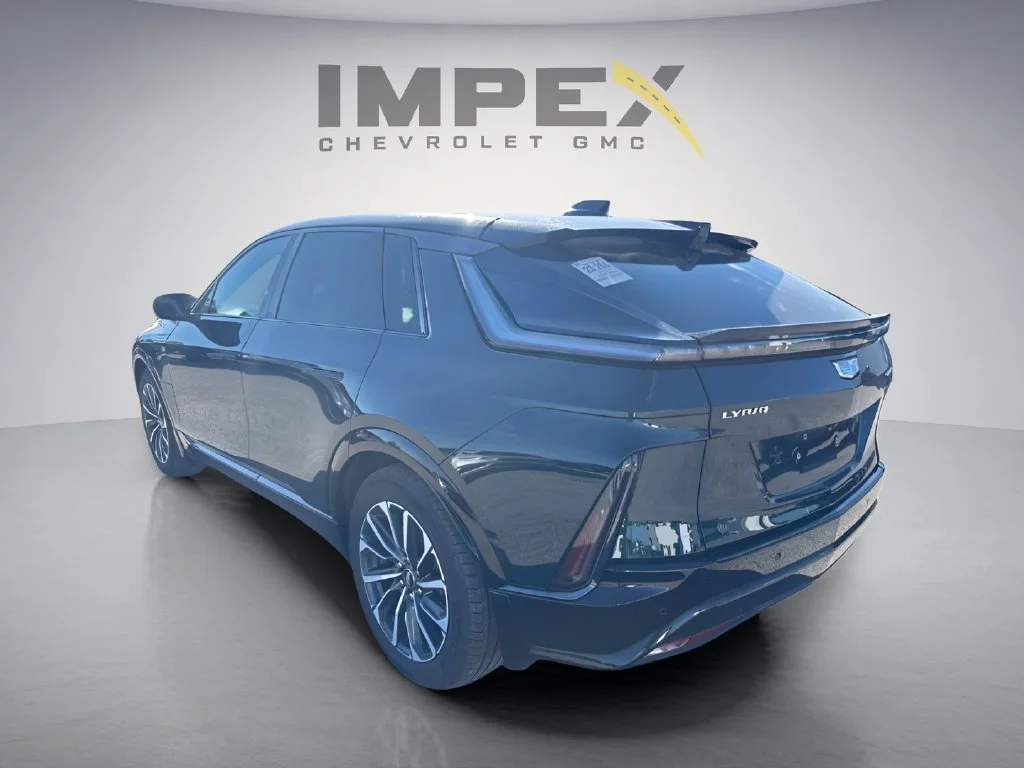 Used 2024 Emerald Lake Metallic Cadillac Sport 2 image 3
