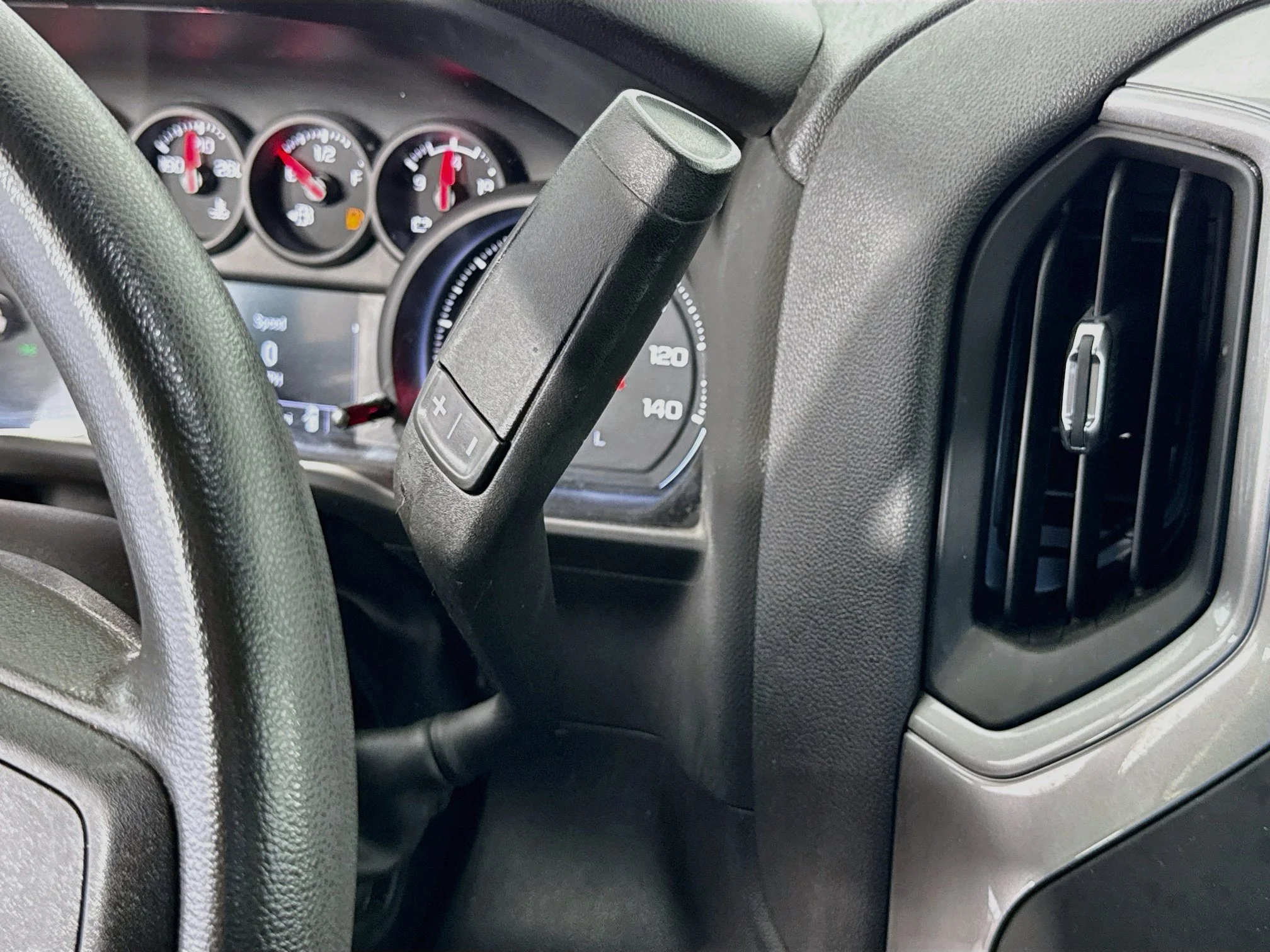 Used 2024 Slate Gray Metallic Chevrolet Custom image 18