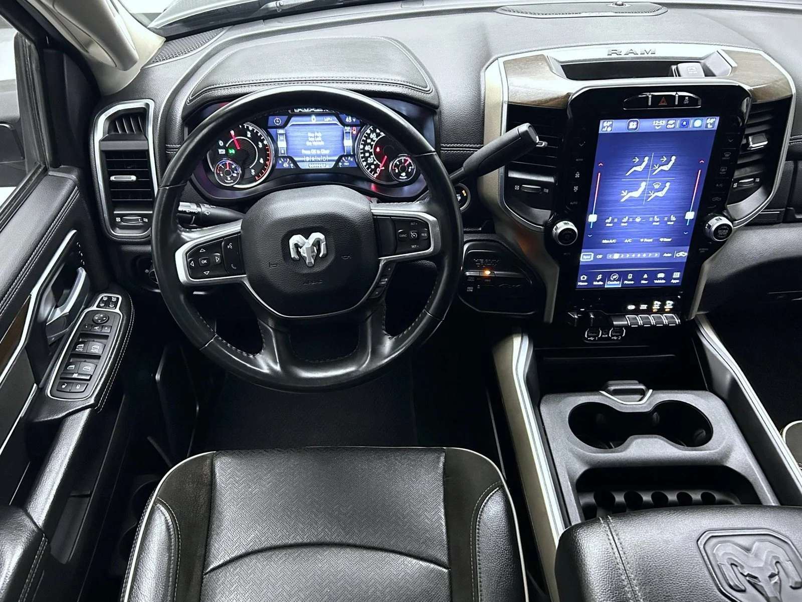 Used 2024 Black Ram Laramie image 14