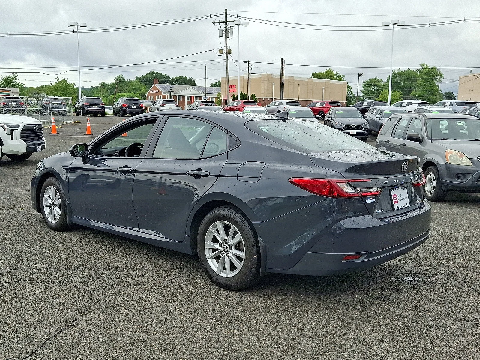 Used 2025 Underground - 1L7 Toyota LE image 5