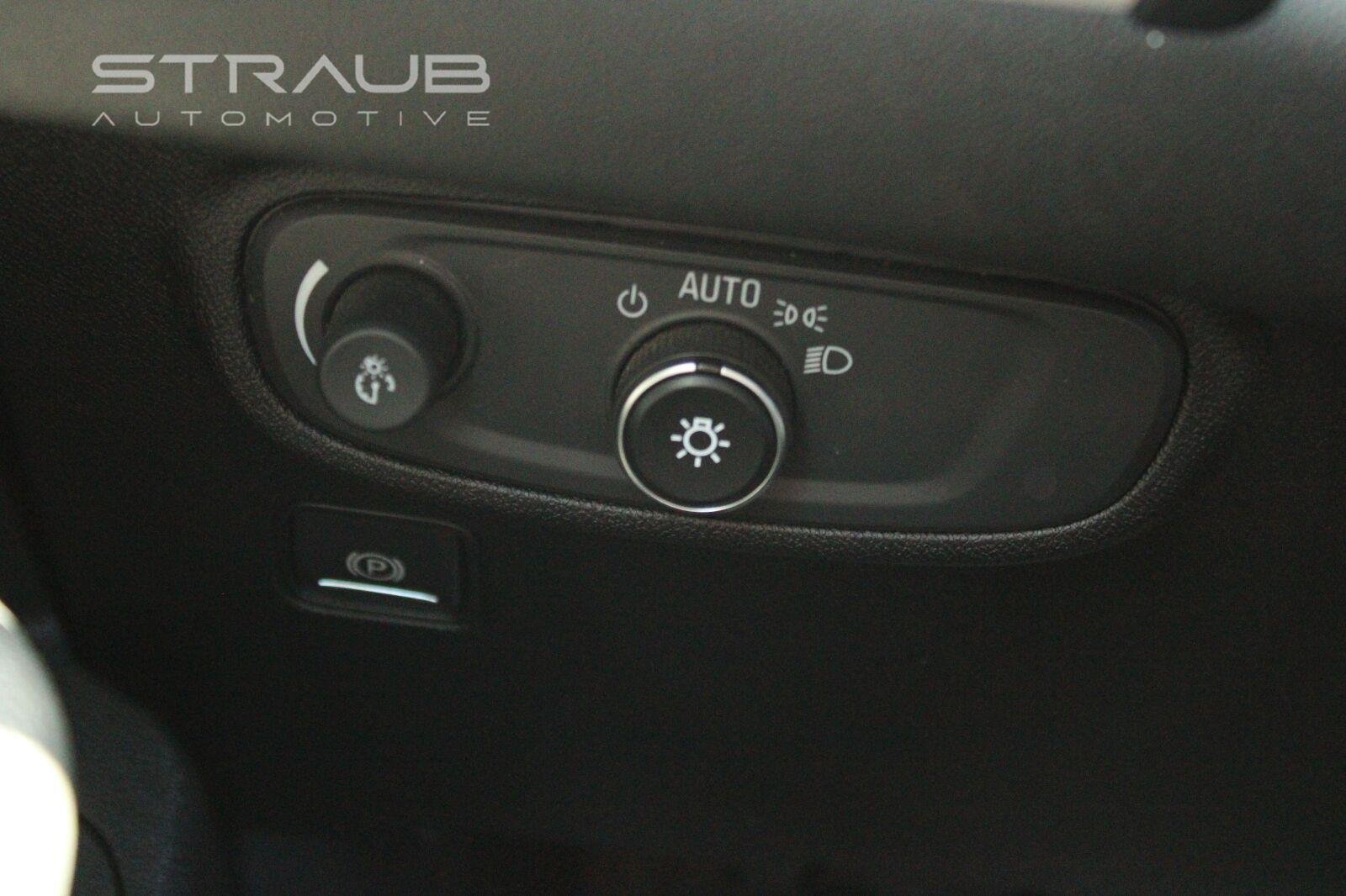 Used 2019 Coppertino Metallic GMC SLE image 22