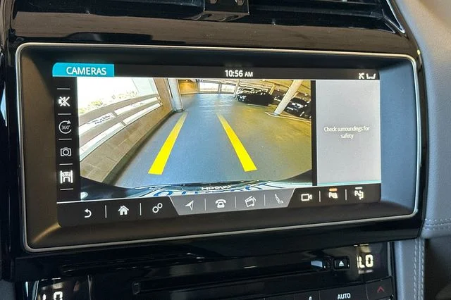 Used 2020 Blue Jaguar 30t Portfolio image 19