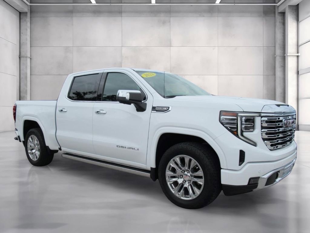 2022 GMC Sierra 4WD Crew Cab Short Box Denali's photo