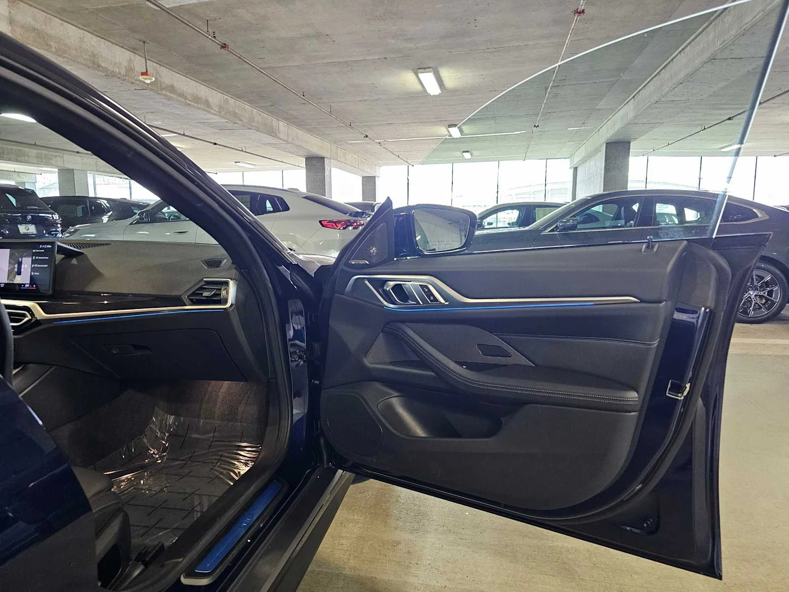 Certified Used 2023 Tanzanite Blue II Metallic BMW eDrive40 image 32