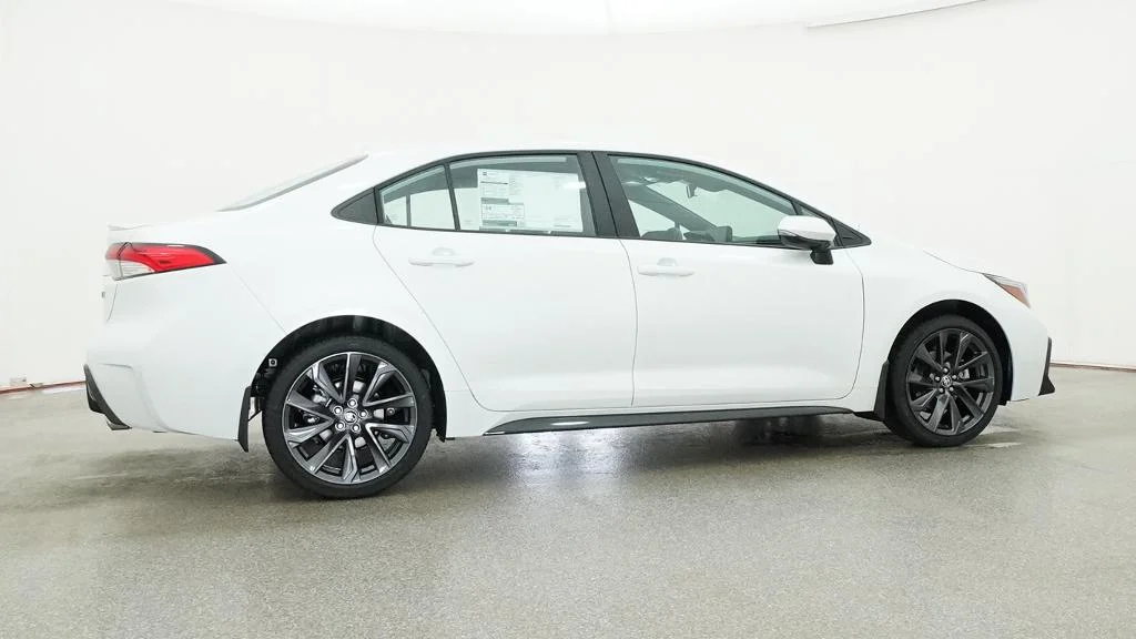 New 2026 Wind Chill Pearl Toyota SE image 15