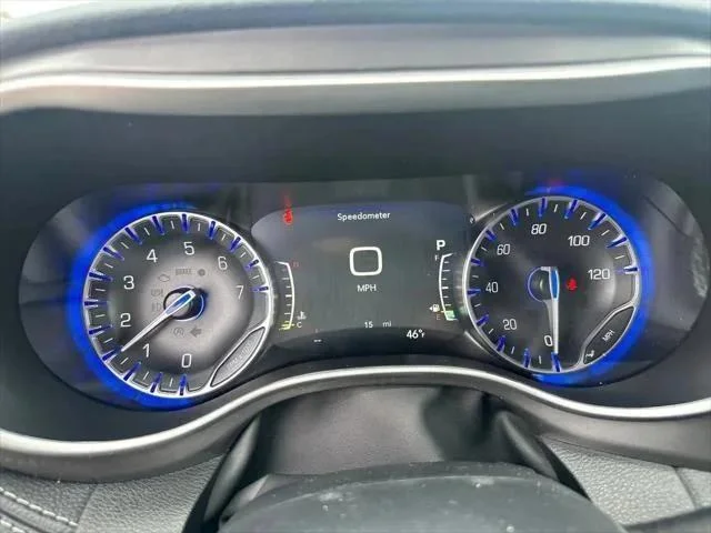2026 Chrysler Pacifica Select - Photo 19
