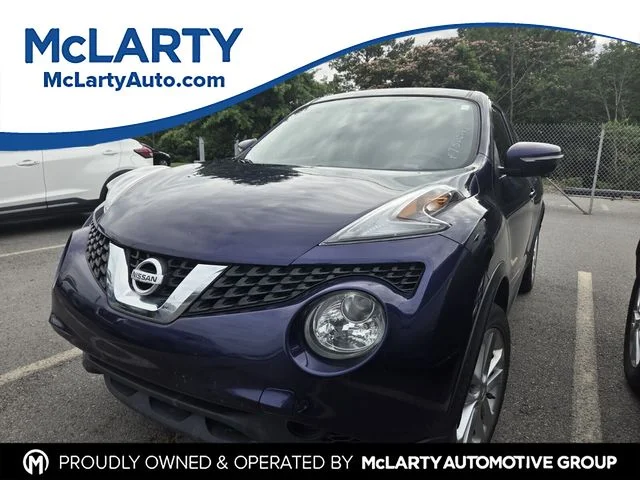 Used 2015 Blue Nissan SV image 1