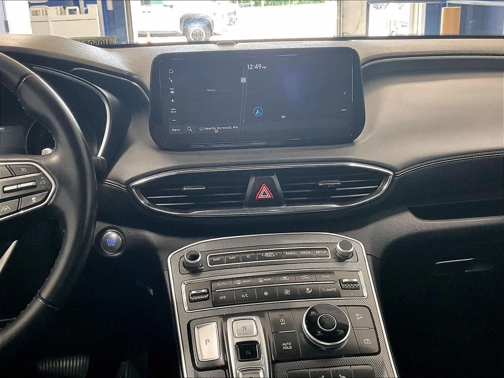 Used 2023 White Hyundai SEL image 18