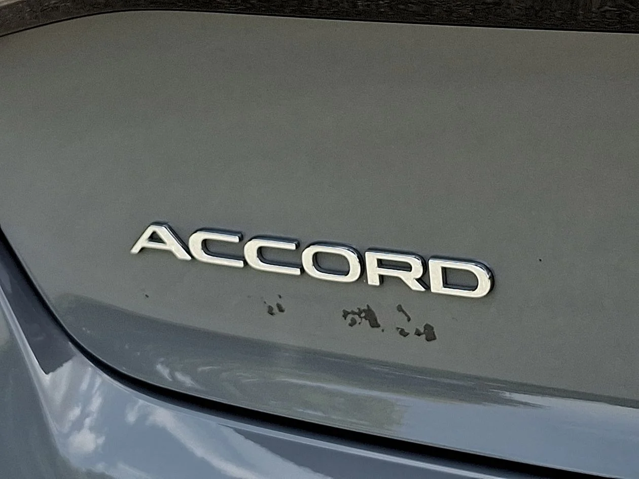 Used 2025  Honda SE image 30