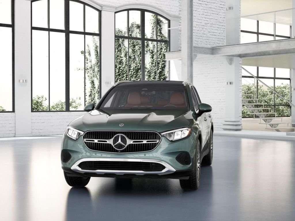 New 2026 Verde Silver Metallic Mercedes-Benz GLC 300 image 42
