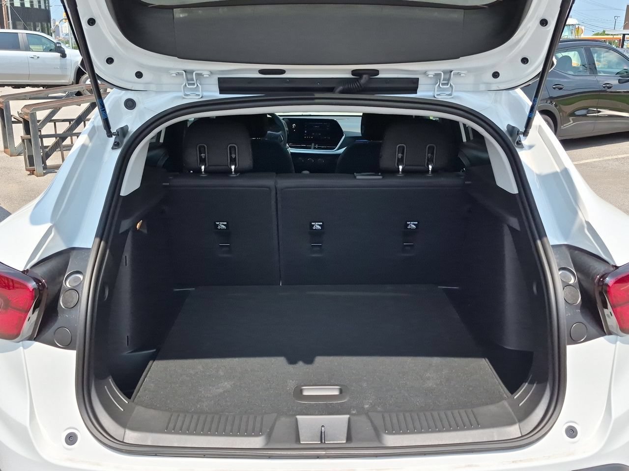 2026 Chevrolet Trax LS - Photo 24