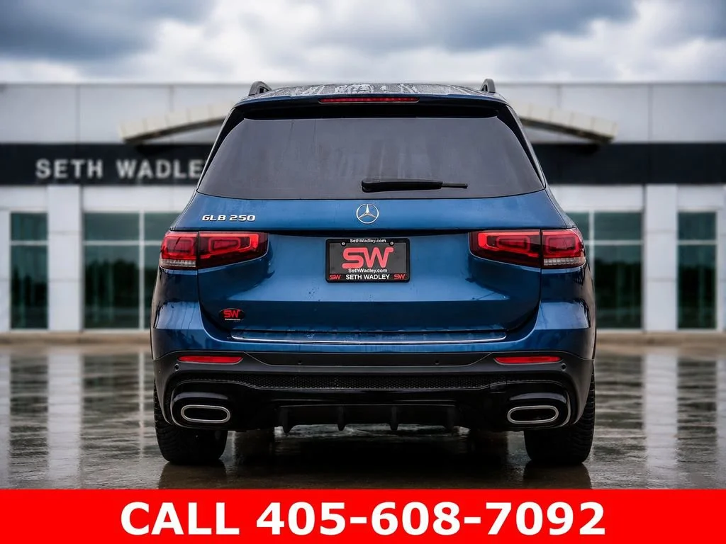 Used 2021 Blue Mercedes-Benz GLB 250 image 6