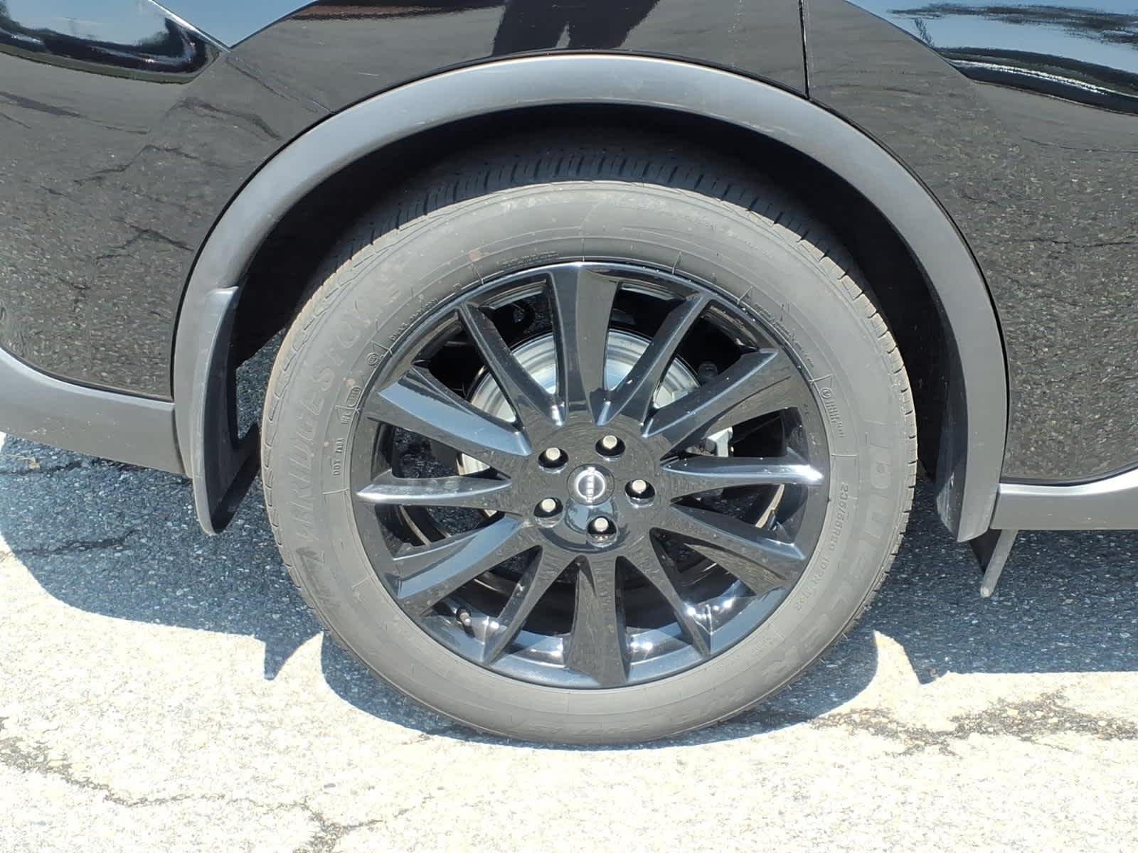 Certified Used 2024 Super Black Nissan SV image 9