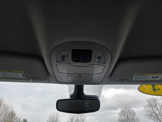 Used 2024 Silver Mist Clearcoat Chrysler Touring L image 24