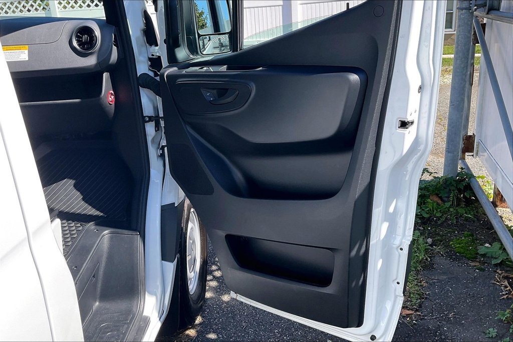 2026 Mercedes-Benz Sprinter Crew Van Base - Photo 14