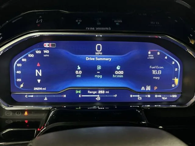 2025 Chevrolet Silverado 1500 LT - Photo 12
