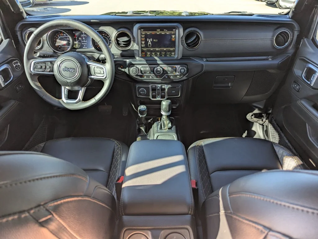 Used 2023 Black Jeep Overland image 15