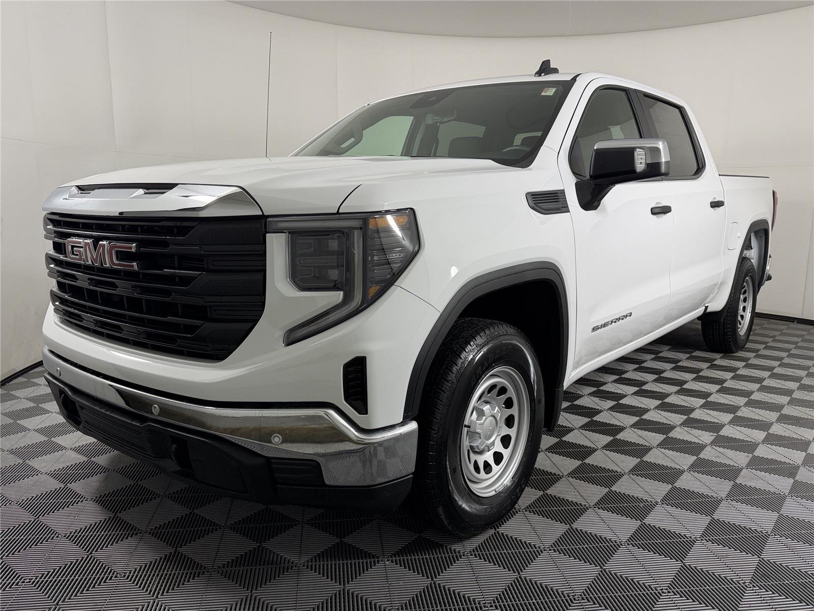 New 2026 Summit White GMC Pro image 3