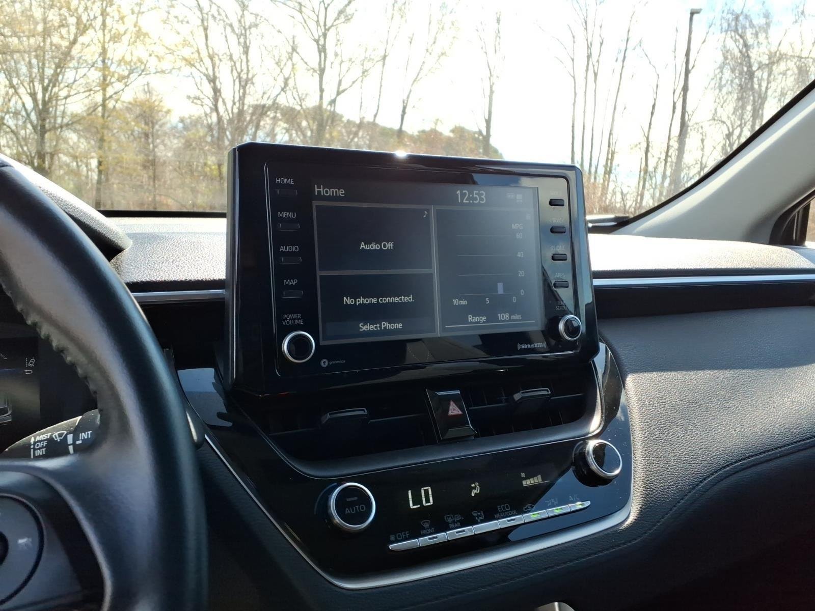 2022 Toyota Corolla Cross LE - Photo 26