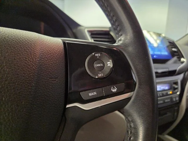 Used 2021  Honda Touring image 27