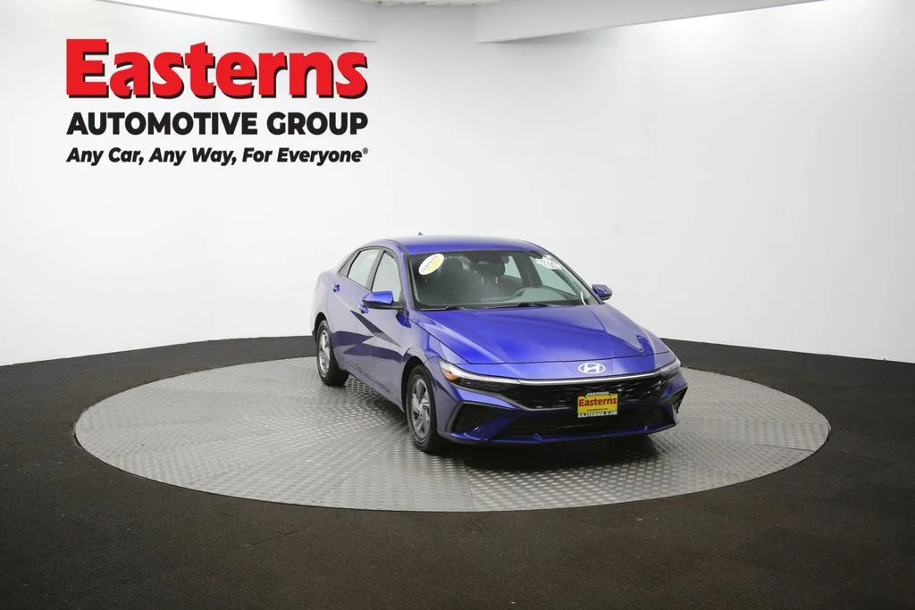 Used 2024 Blue Hyundai SE image 48