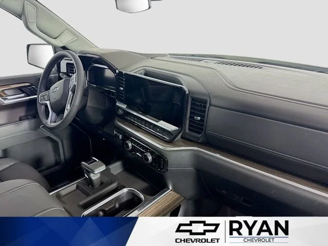 New 2026 White Chevrolet RST image 30