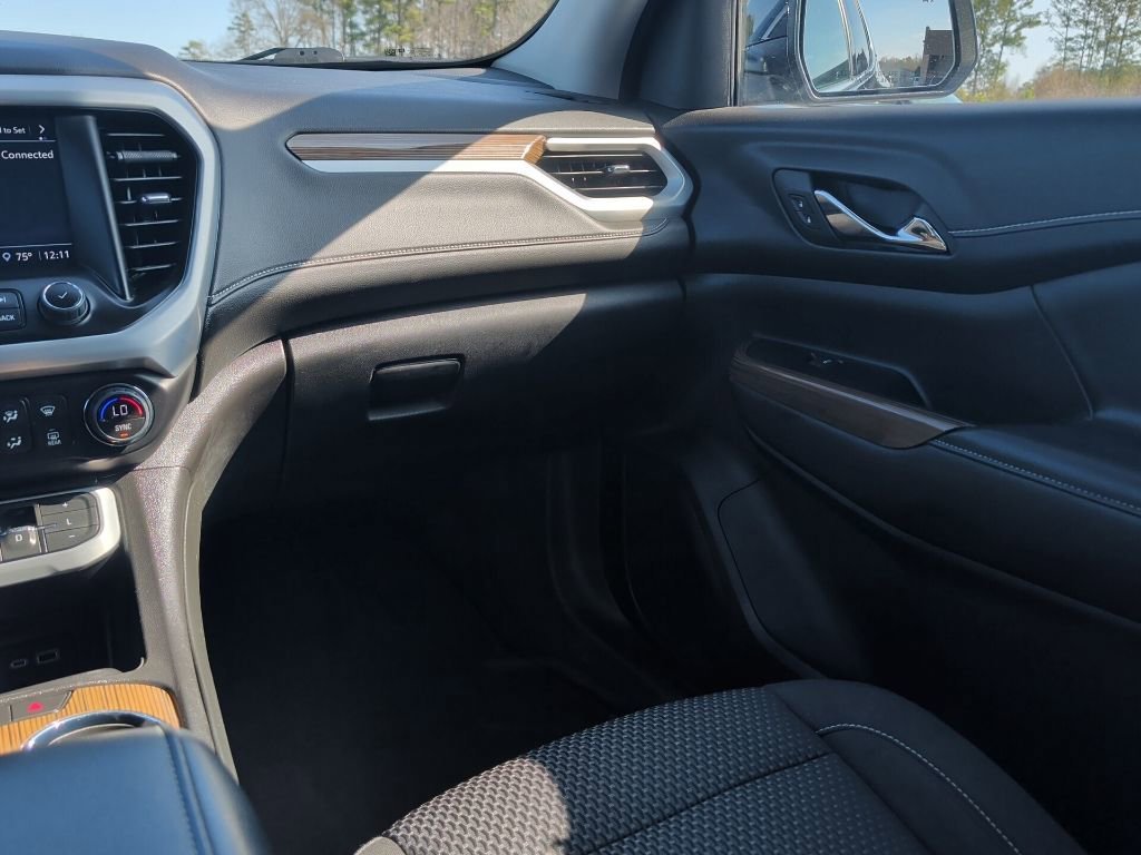 2023 GMC Acadia SLE - Photo 38