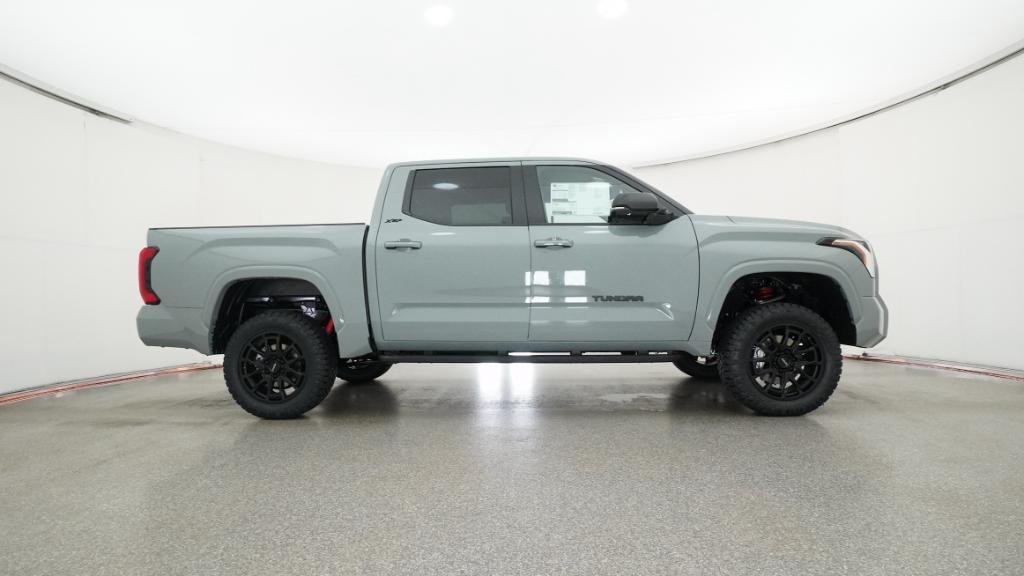 New 2026 Lunar Rock Toyota SR5 image 45
