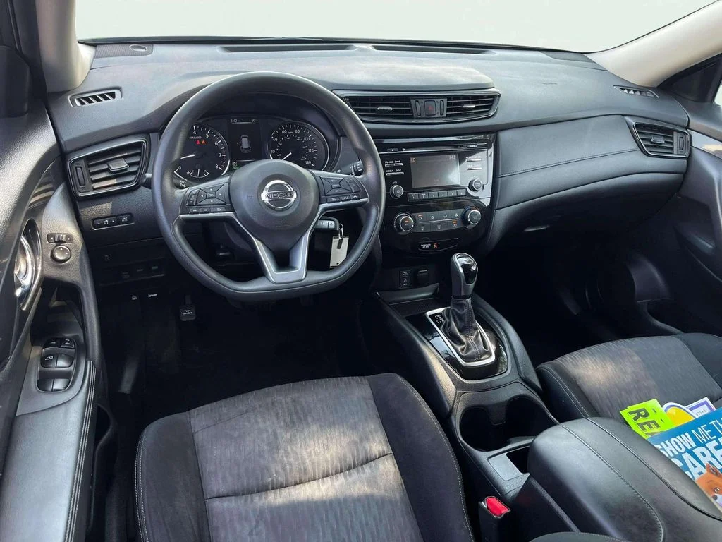 Used 2017 Gun Metallic Nissan S image 23